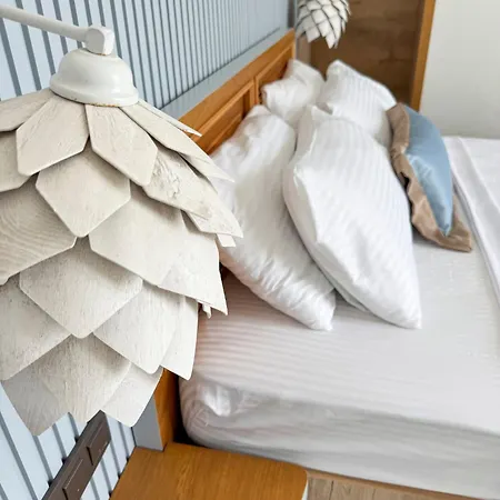 Hostal Wind Alasata