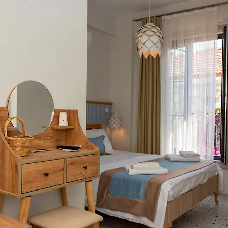 Hostal Wind Alasata